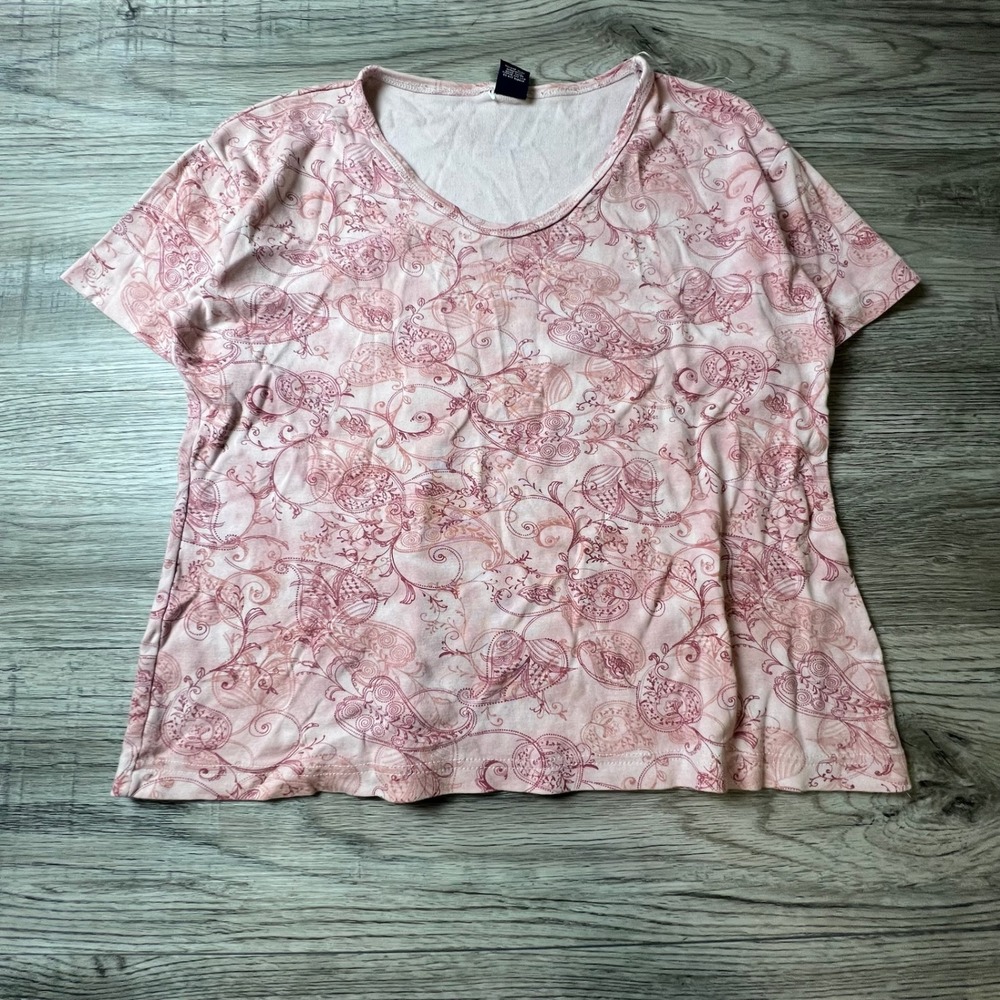 FAV Fashion Paisley T-Shirt Womens L Pink V-Neck Short Sleeve Cotton Boho Tee